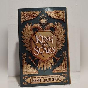 King of Scars Paperback